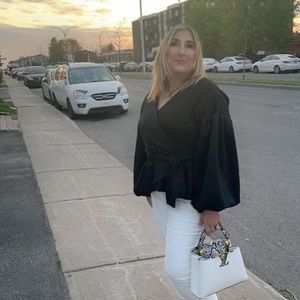 Meet your Posher, Linta